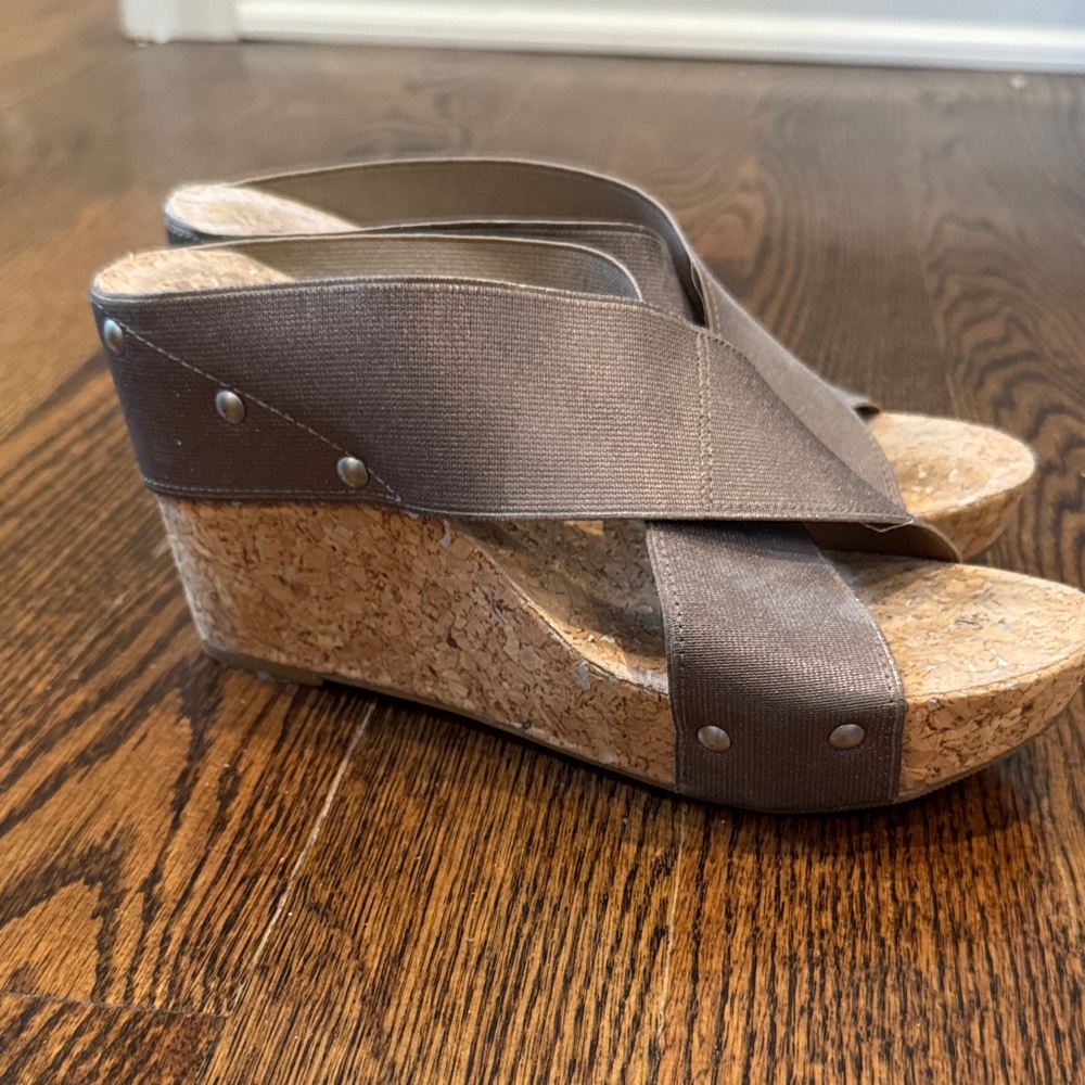 Lucky Brand Gray Wedge Sandals - Picture 2 of 3